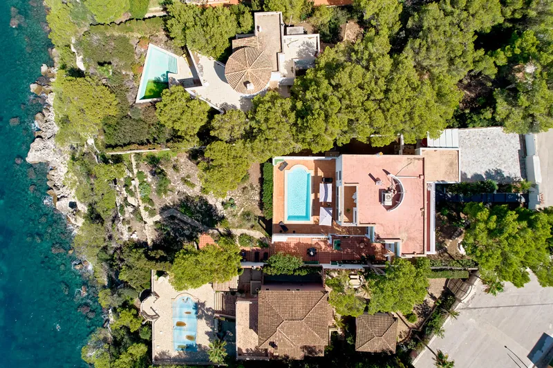 Charming property in first sea line in Bahia Azul - Marcel Remus Real Estate — photo 2