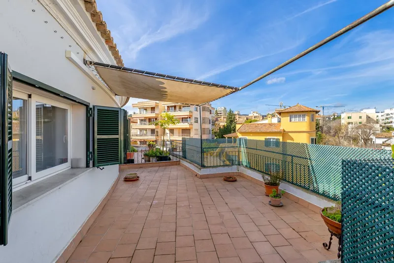 Apartment in Palma - Furnishing example living area — photo 8