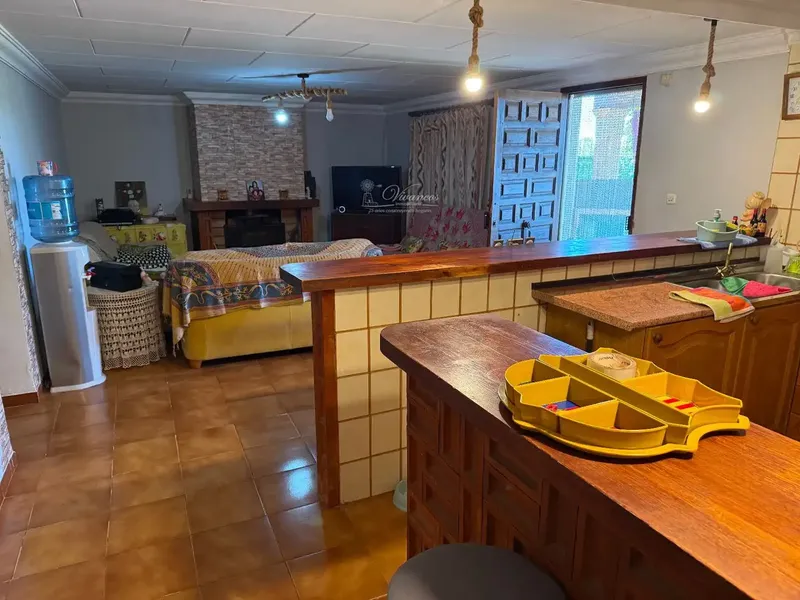 Inmobiliaria Vivancos offers this rustic finca located in the municipality of Algaida, 122m² registered, of which 87m² correspond to the main house — photo 9