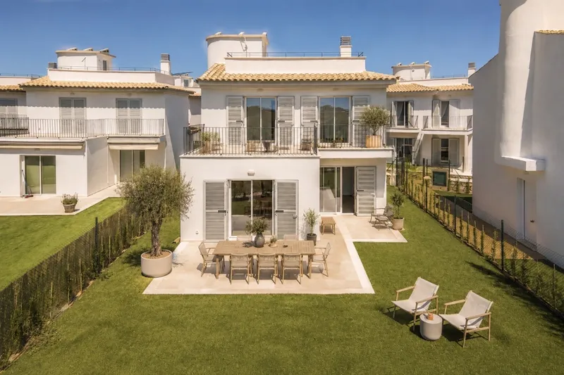 Modern detached house near Es Trenc with private garden and communal pool — photo 1