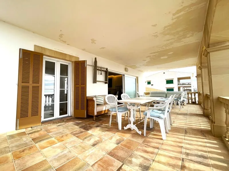 Spectacular penthouse on the seafront — photo 6