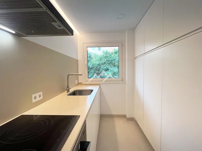 Short-term rental: fully renovated and furnished apartment, Palma — photo 3