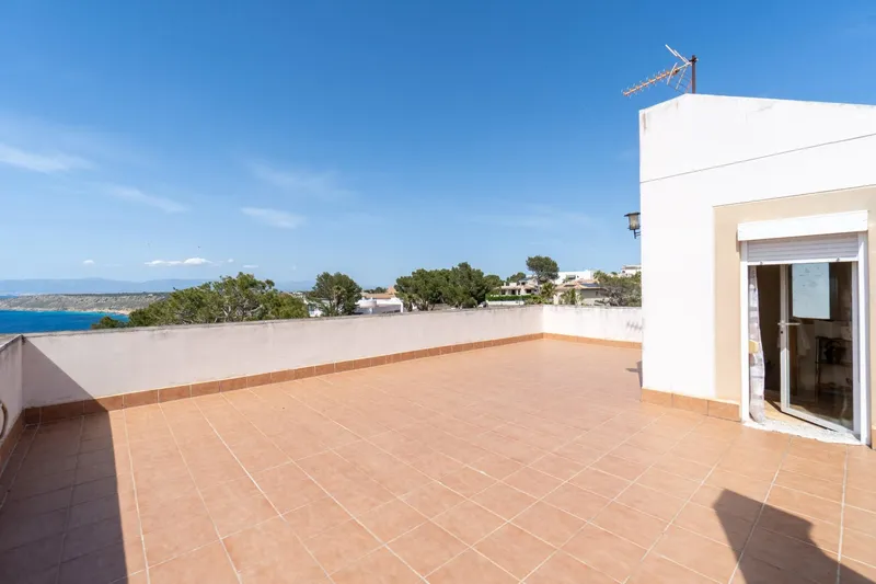 Vacation rental villa — photo 1