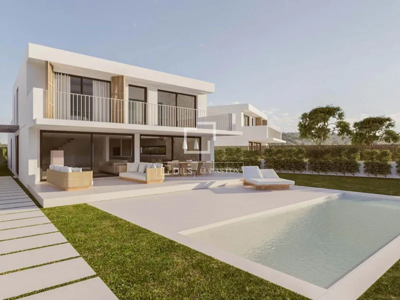 247m² house / villa for sale in Portocolom — photo 1
