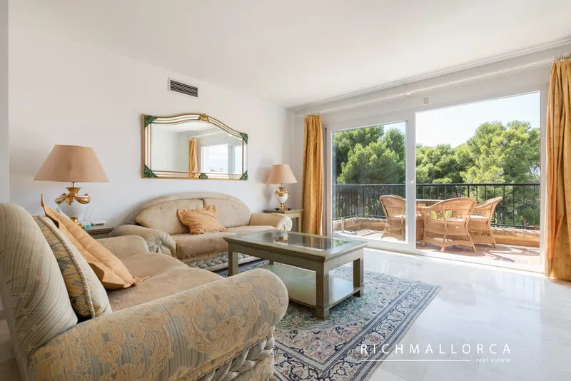 Penthouse with beautiful views near the sea in Nova Santa Ponsa — photo 3