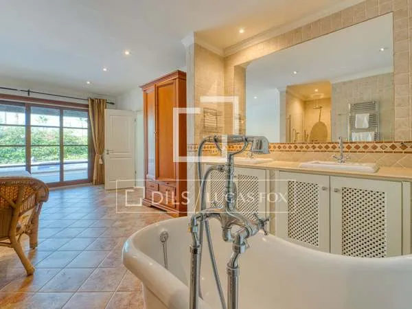 745m² house / villa for sale in Calvià, Balearic Islands — photo 12