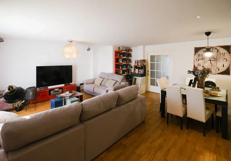 Reformed penthouse with lift and 110 m² terrace, 100 m from the sea (S'Arenal) — photo 6
