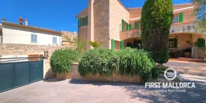 Real estate picture 0 Ref. No. 81330 — photo 1