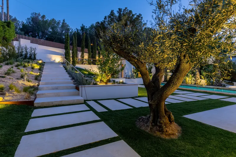 Stylish new-build villa of the highest class — photo 5