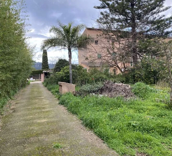Wonderful rustic house with two houses and a lot of land in Sóller — photo 1