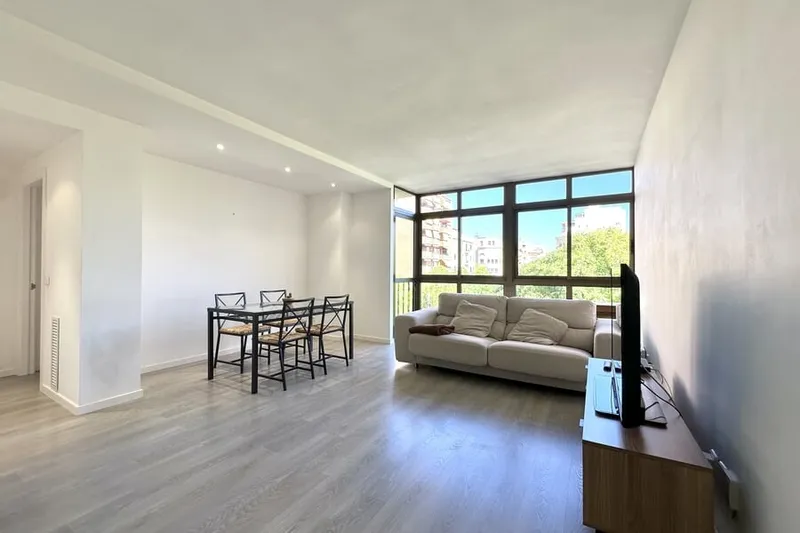 Bright apartment near the beach in Foners Palma — photo 3