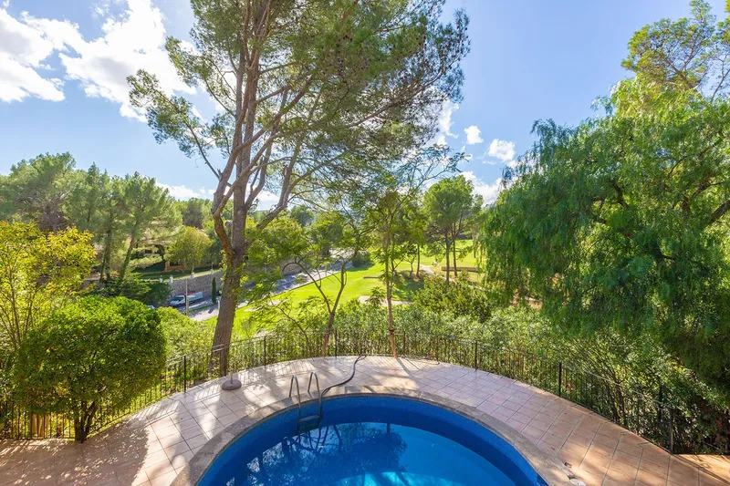 Mediterranean estate with guest casita directly on the golf course — photo 2