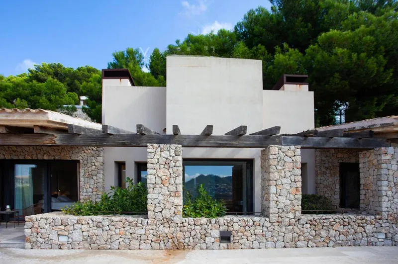 Impressive luxury villa with spectacular sea views — photo 7