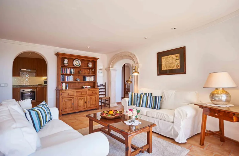 Villa with two apartments in a spectacular location in Port d'Andratx — photo 4