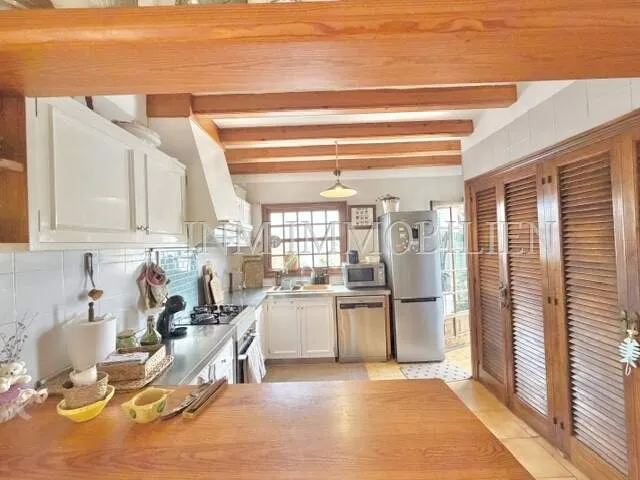 107 m² house with 4 rooms, terraces and garage for sale — photo 6