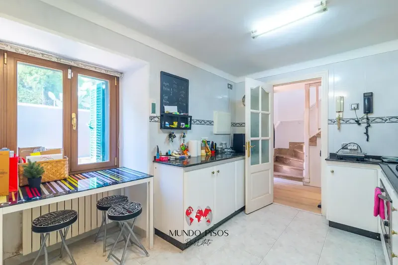 Semi-detached chalet ideal for families, with large terrace and open views in Establiments! Palma de Mallorca, Balearic Islands. — photo 12