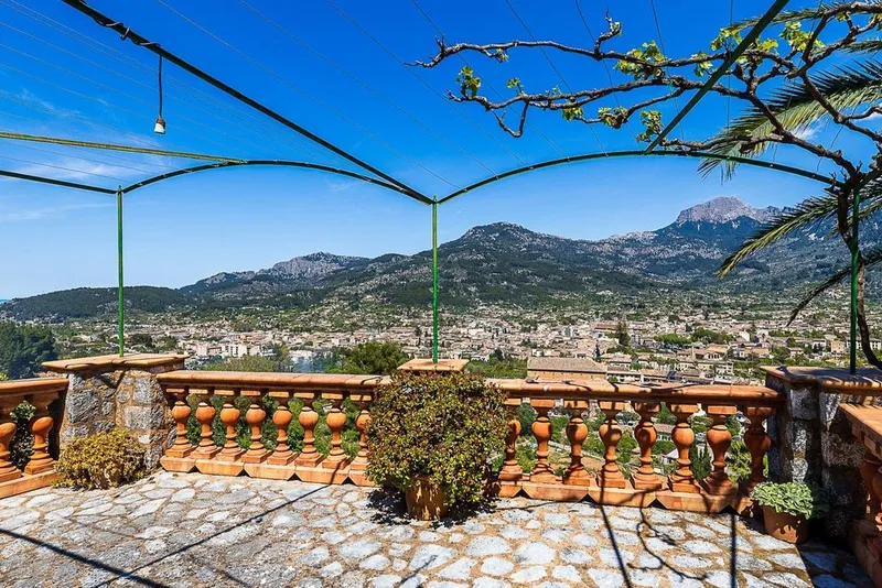 Rural or Farmhouse in Soller, Province of Balearic Islands — photo 2