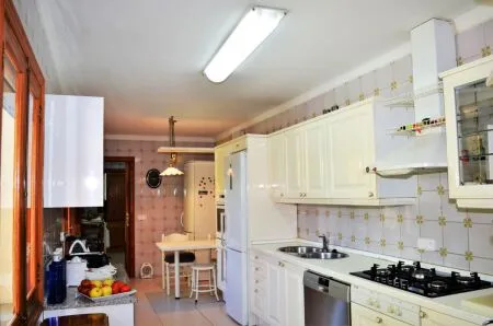 Single family house - Alaró, built surface 552m2, plot surface 7099m2, 5 bedrooms, 6 bathrooms, pool. — photo 8