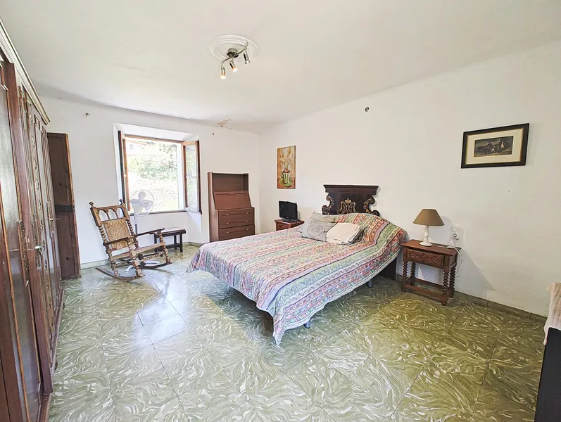 House for sale in Sóller with large 1,000 m² garden and mountain views — photo 10