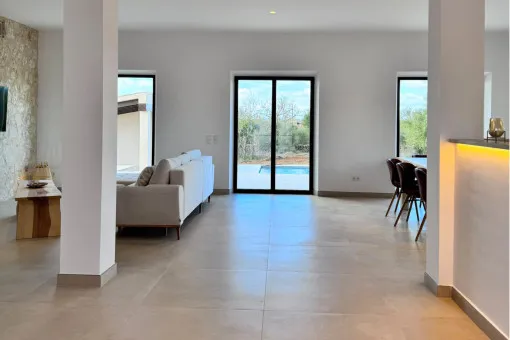 Campos, beautiful finca near Campos, 4 bedrooms, 3 bathrooms, pool, garage, and state-of-the-art technology — photo 6