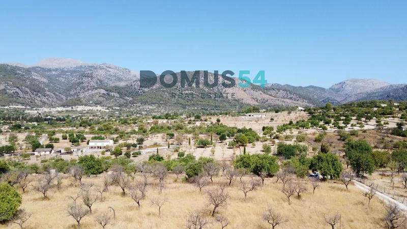Exclusive country estate with planning permission and a building licence in Moscari, Selva — photo 1