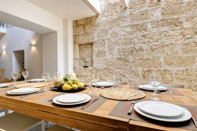 Exclusive townhouse with private pool in the heart of Pollensa's old town with ETV license - Ref. 10104 — photo 12