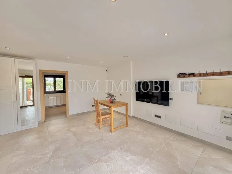 60m² apartment with 2 rooms, bathroom and air conditioning for rent — photo 5