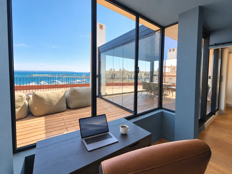 Ref 2122; Spectacular penthouse with private terrace in Palma, El Terreno, for rent — photo 12