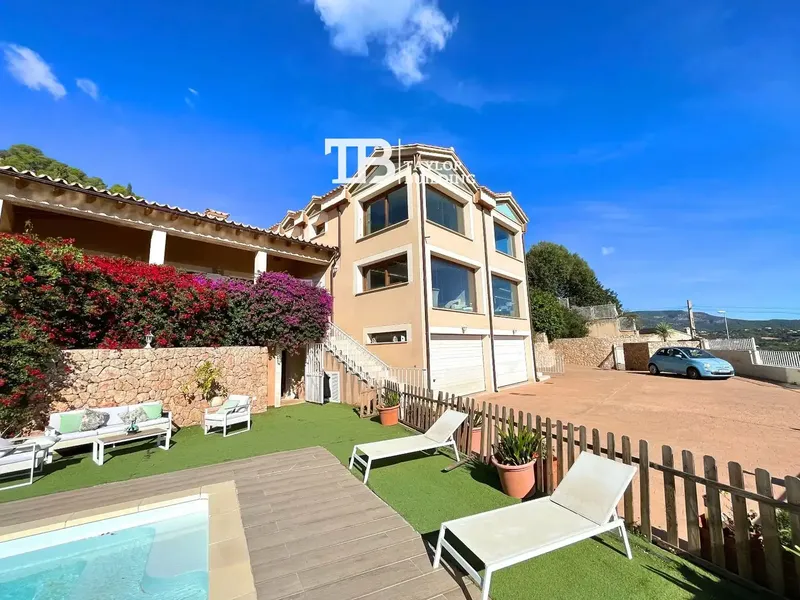 TaylorBuilding Real Estate sells this incredible detached house in Bunyola, in the Sa Font Seca urbanization, with 8 bedrooms and — photo 2