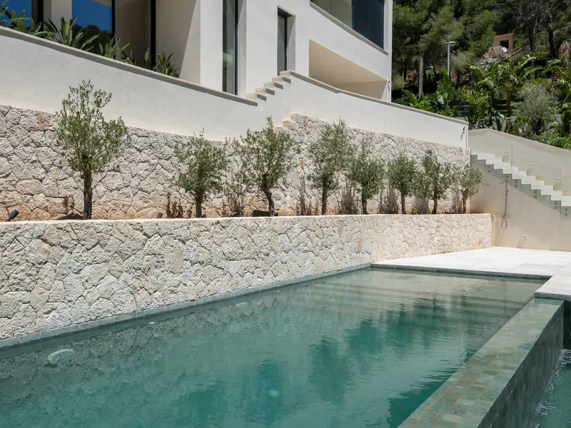 Modern Villa for Sale in Camp de Mar — photo 2