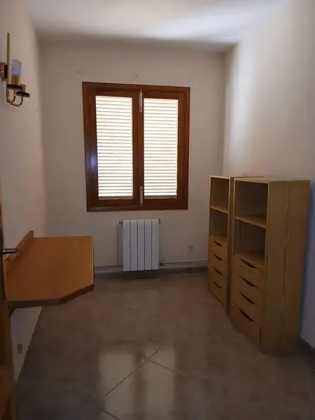 Particular vende 4º piso con ascensor de 110m2 completamente amueblado y equipado. — photo 9