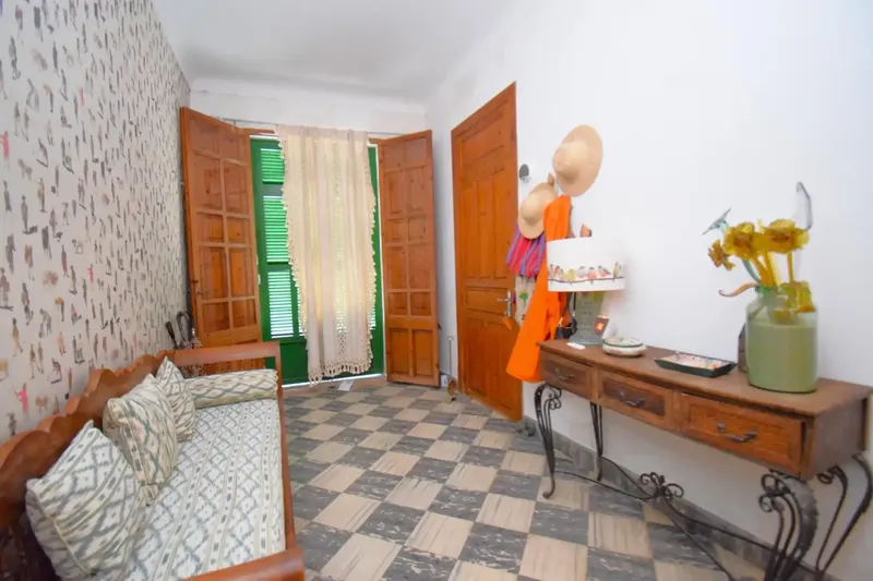 Cozy village house of 188 m2 built in Muro — photo 3