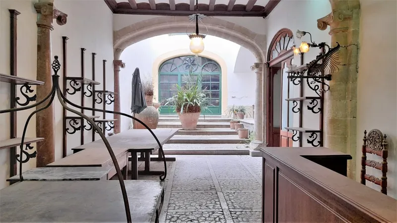 Antique manor house with garden and garage in the heart of Sóller — photo 2