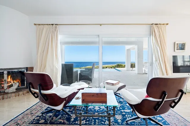 Designer seafront villa for sale in Cala d'Or, southeast Mallorca — photo 6