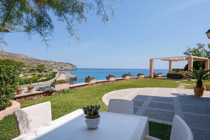 Villa by the sea in Cala Sant Vicenç - A paradise on the north coast of Mallorca — photo 5