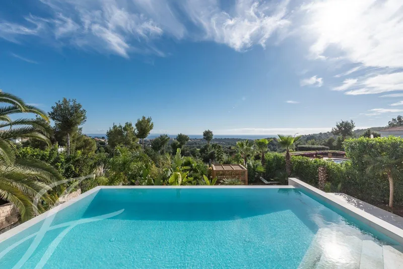 Sale Villa Bendinat — photo 1