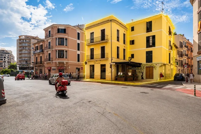 Exclusive complex of two buildings in the heart of Palma — photo 2