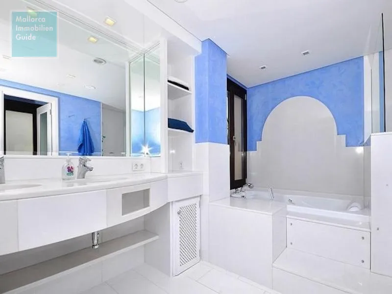 Villa in Nova Santa Ponsa with pool - luxury living on the s... — photo 10