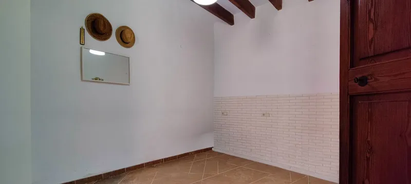 Village house in Pina — photo 7