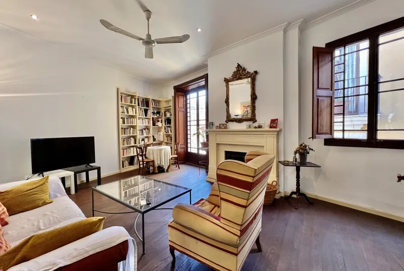 Attic with terrace in the old town of Palma — photo 4