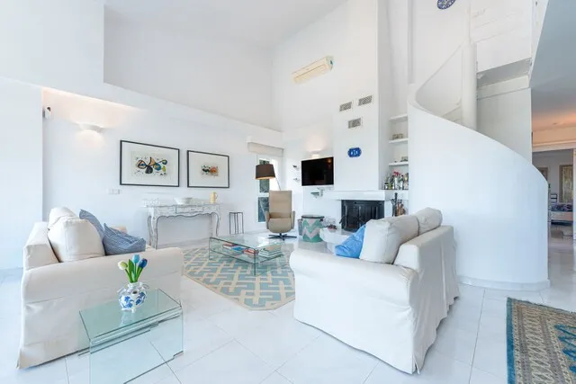 Unique sea-view penthouse for sale in Puerto Pollensa, North Mallorca — photo 9