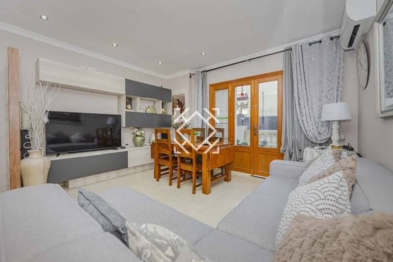 Ground-floor flat with parking space and storage room for sale in Can Picafort, very close to the sea. — photo 1