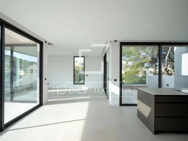 150m² penthouse with 200m² terrace for sale in Palma de Mallorca — photo 9