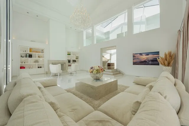 Exclusive frontline golf villa with tennis court for sale in Son Vida, Mallorca — photo 8