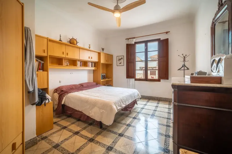 We present this magnificent detached villa located in the coveted residential area of Los Molinos, one of the most valued areas of I — photo 9
