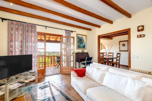 Establiments, a charming Mallorcan-style finca with impressive views, privacy and pool — photo 6