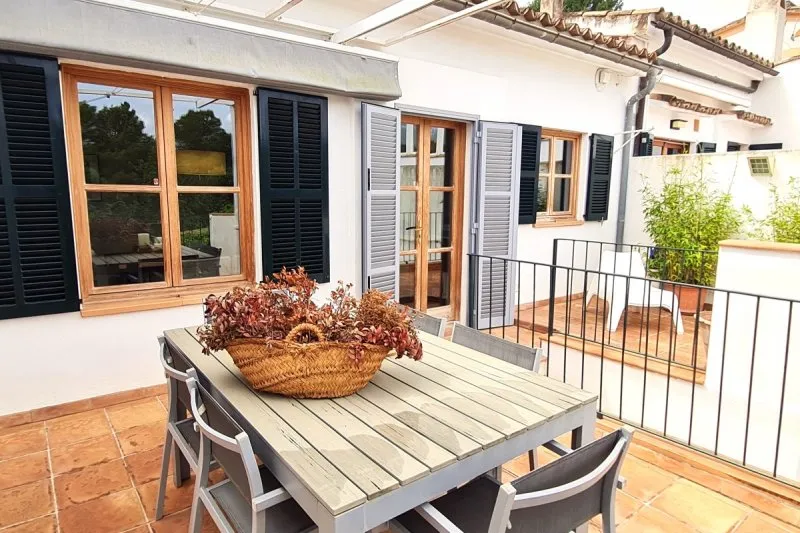25008V-Preciosa Casa con Jardín en La Bonanova (Palma) — photo 1