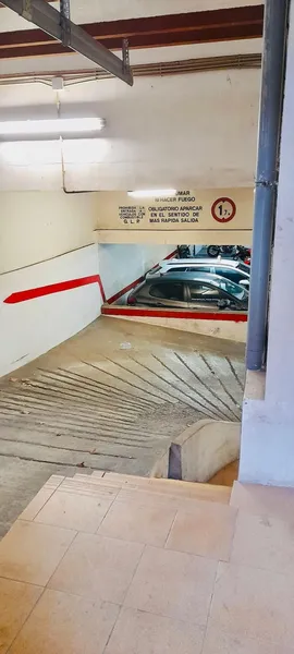 Parking - Palma de Mallorca (El Coll d'en Rabassa) — photo 1