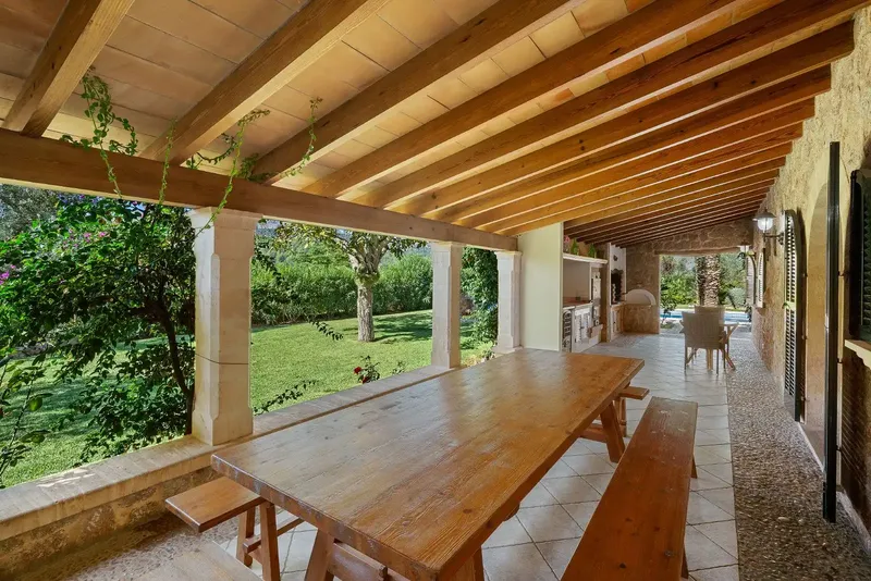 Beautiful finca in Pollença of approx. 3,000 m2 consisting of 2 houses of 261 m2 and 235 m2, large pool, outdoor toilet, barbecue porch — photo 12