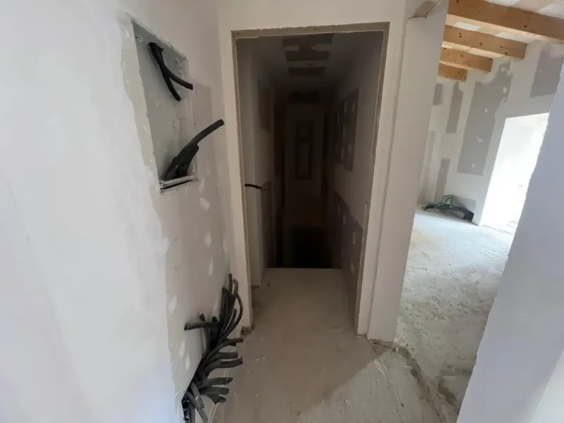 Amplio piso de obra nueva con gran potencial en Manacor! — photo 6
